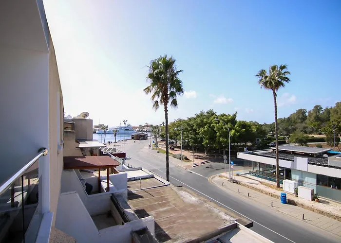 Phaedrus Living - Seaside Deluxe Flat Harbour 107